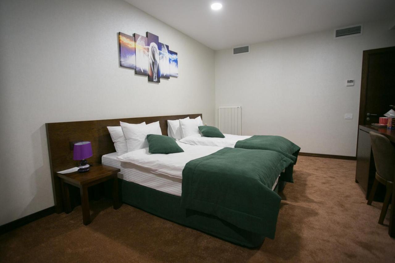 Da Vinci Hotel Baky Esterno foto