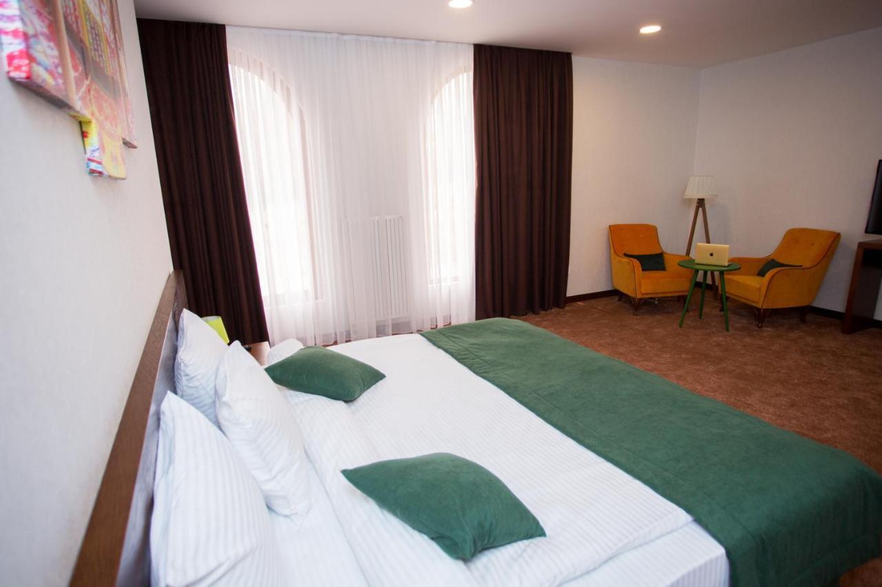 Da Vinci Hotel Baky Esterno foto